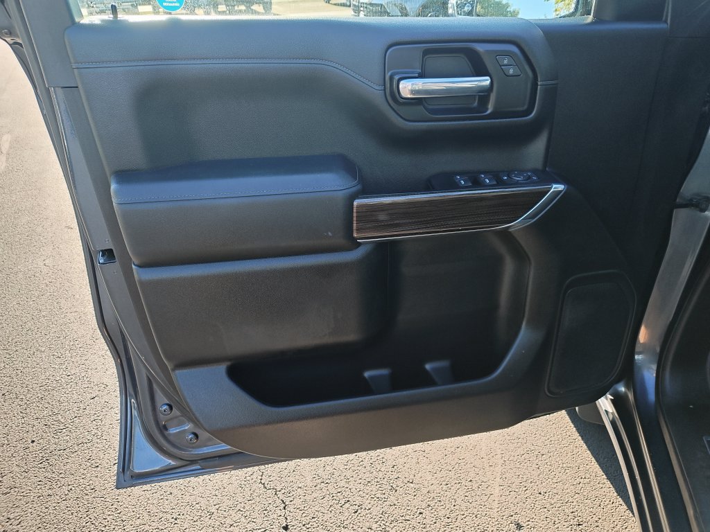 Used 2021 Chevrolet Silverado 1500 RST AWD/4WD image 12