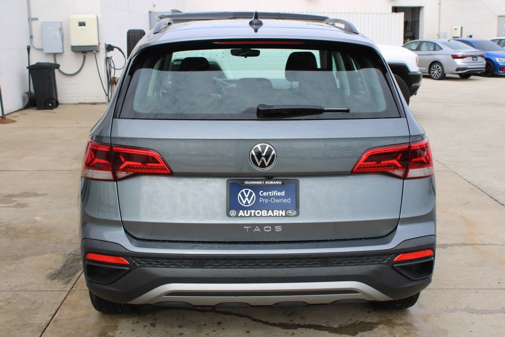 Certified 2024 Volkswagen Taos S image 5