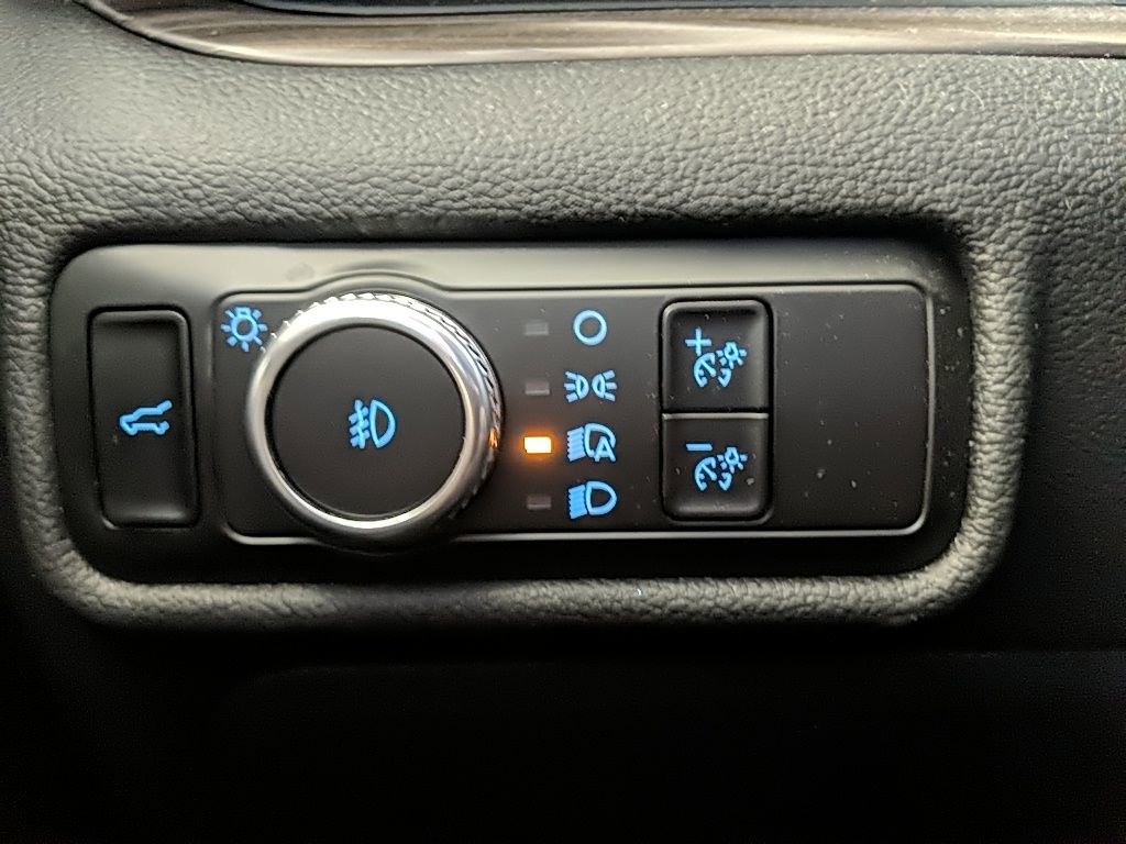 Used 2023 Ford Explorer Limited w/ Limited Technology Package image 26