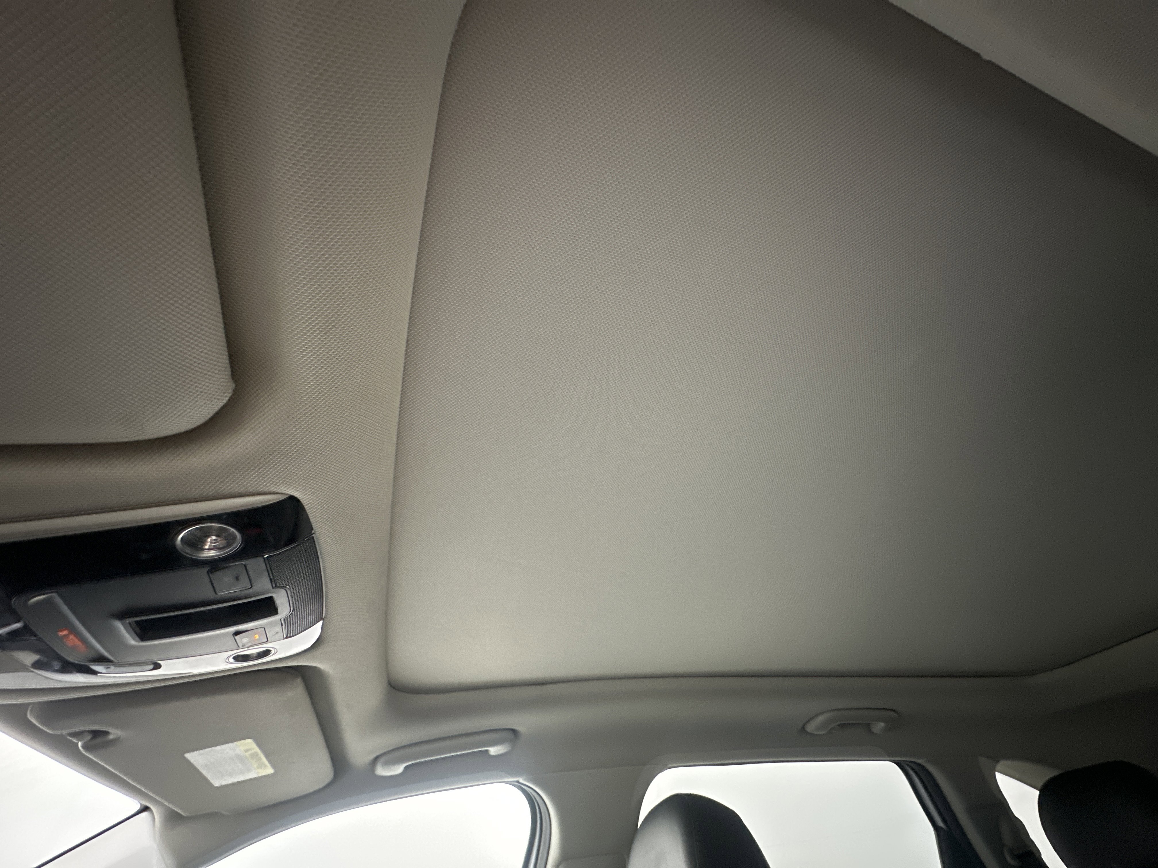 Used 2021 Kia Sorento S w/ Panoramic Sunroof Package FWD image 19