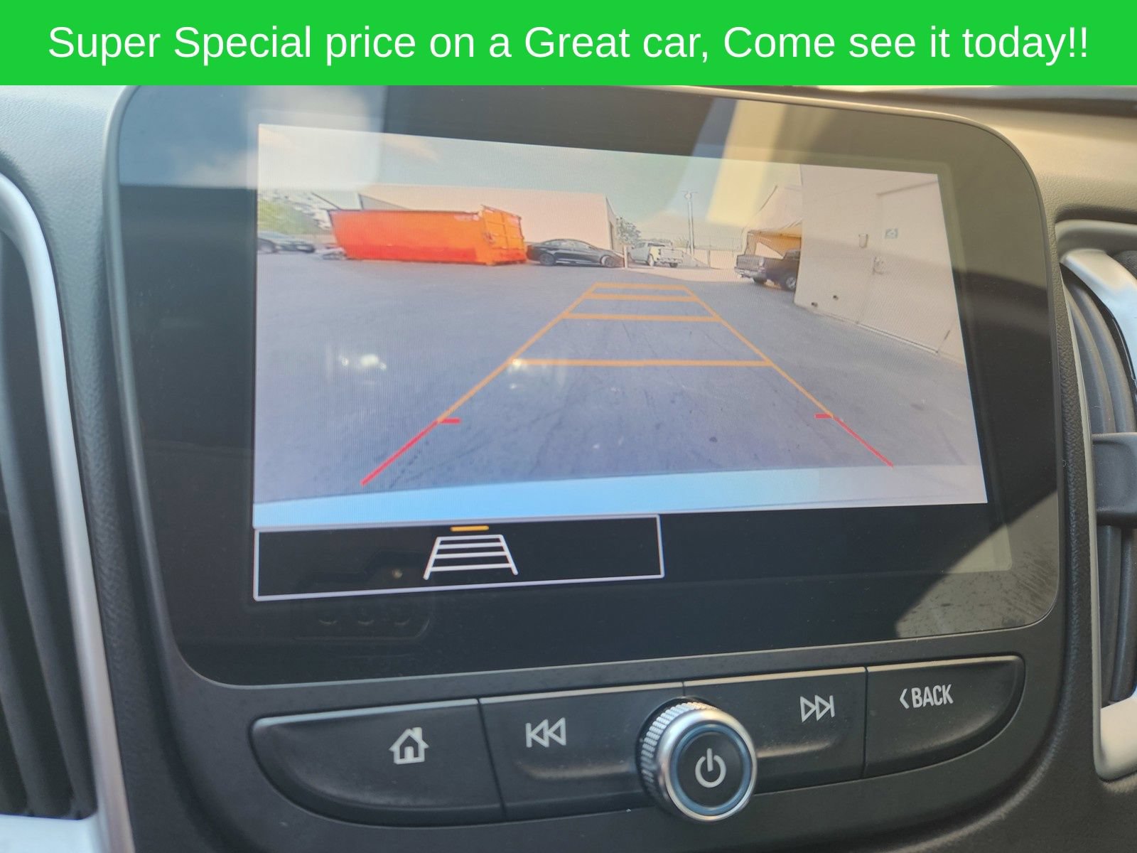 Used 2024 Chevrolet Malibu LT FWD image 19