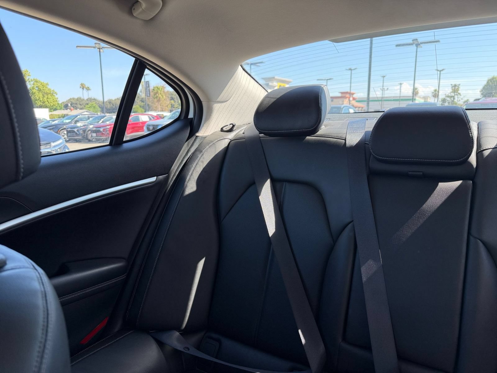 Used 2026 Genesis G70 2.5T RWD image 40