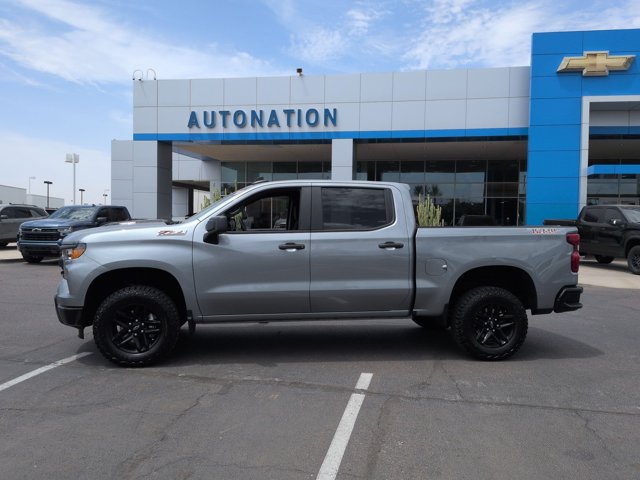 Used 2025 Chevrolet Silverado 1500 Custom Trail Boss AWD/4WD image 5