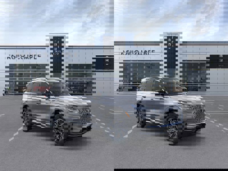 New 2026 Lincoln Corsair Premiere image 7