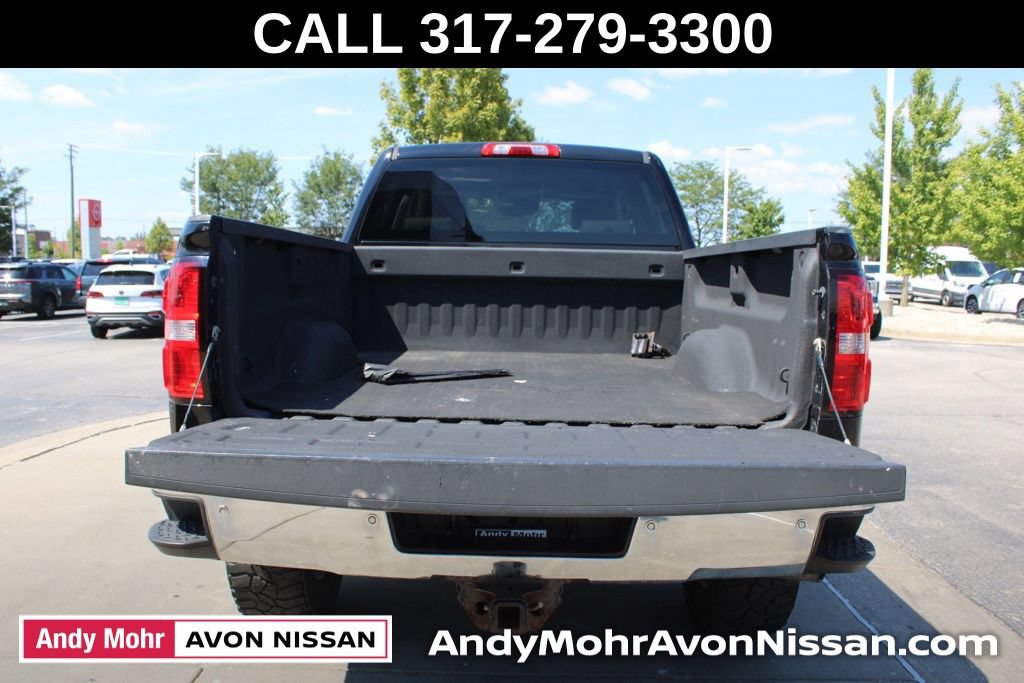 Used 2015 GMC Sierra 2500 SLT w/ Duramax Plus Package AWD/4WD image 10
