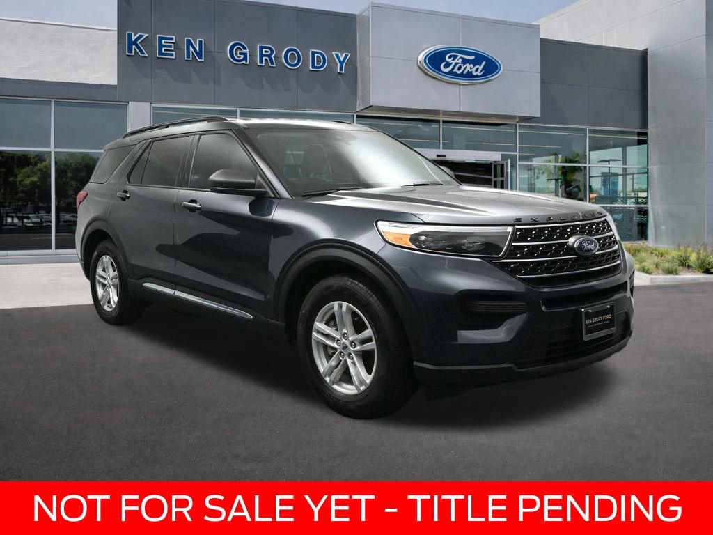Certified 2024 Ford Explorer XLT image 1