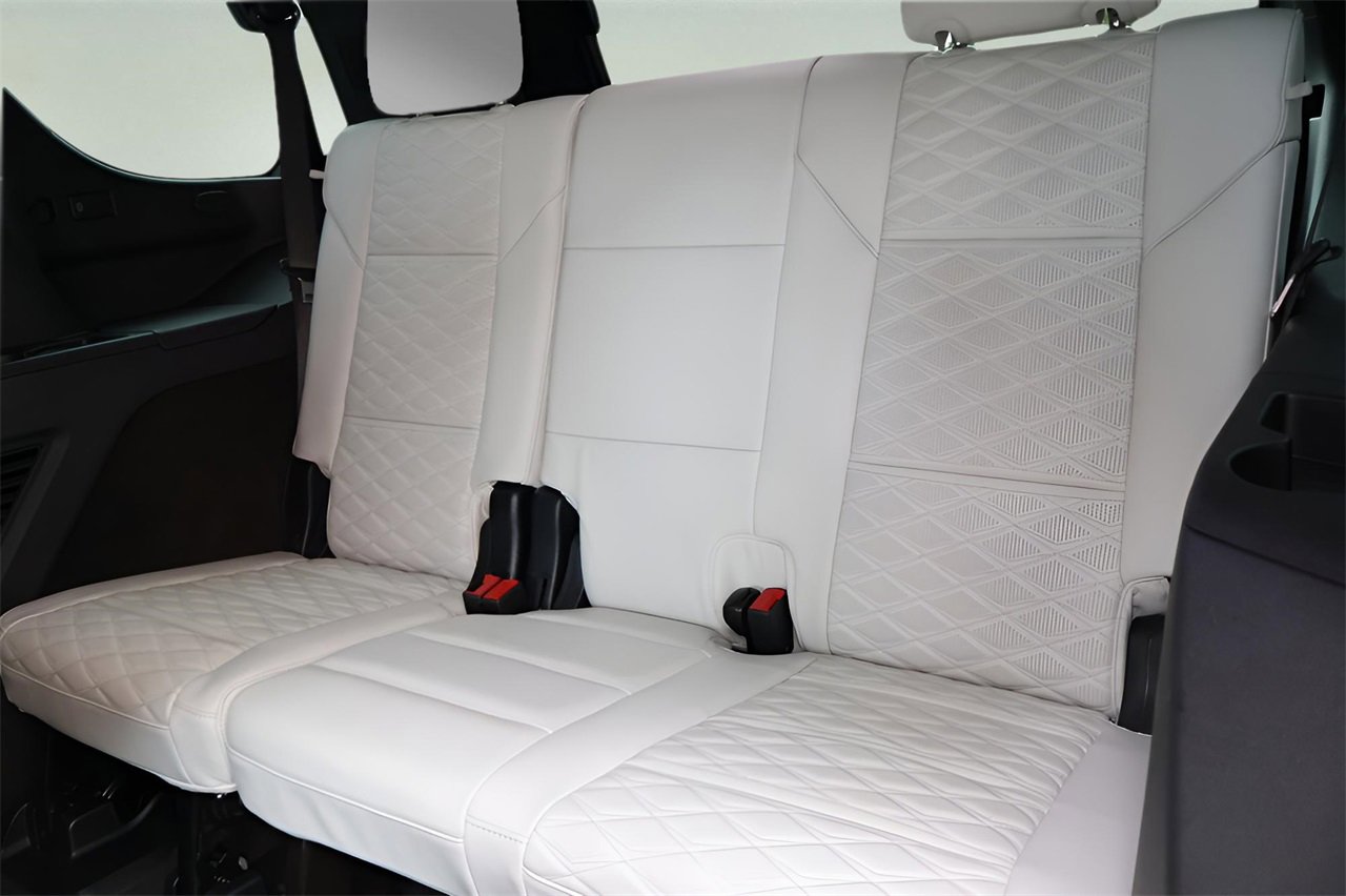 Certified 2025 Cadillac Escalade V w/ LPO, Floor Liner Package image 17