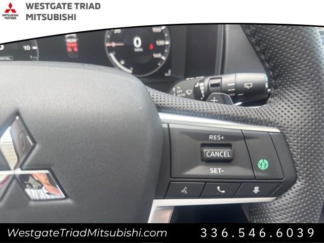 New 2025 Mitsubishi Outlander SEL image 22