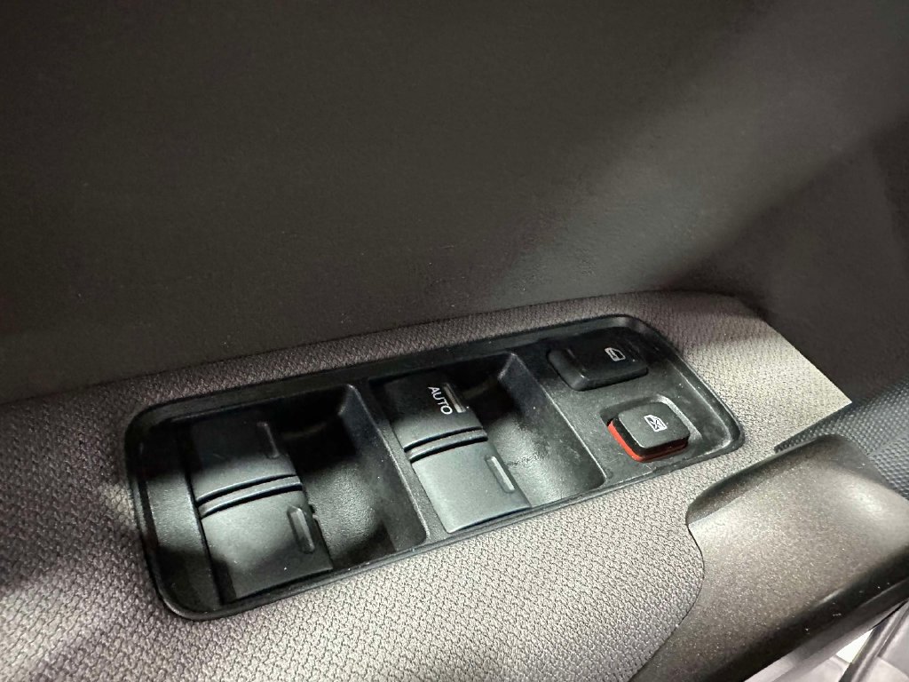 Used 2010 Honda CR-V EX image 30
