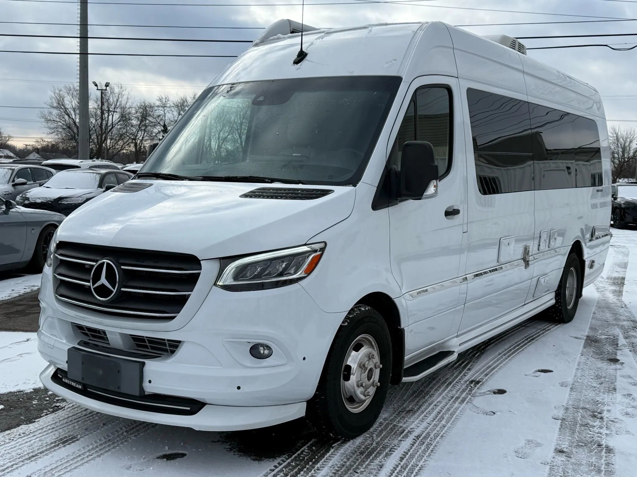 Used 2022 Mercedes-Benz Sprinter 3500 w/ Parking Package image 1