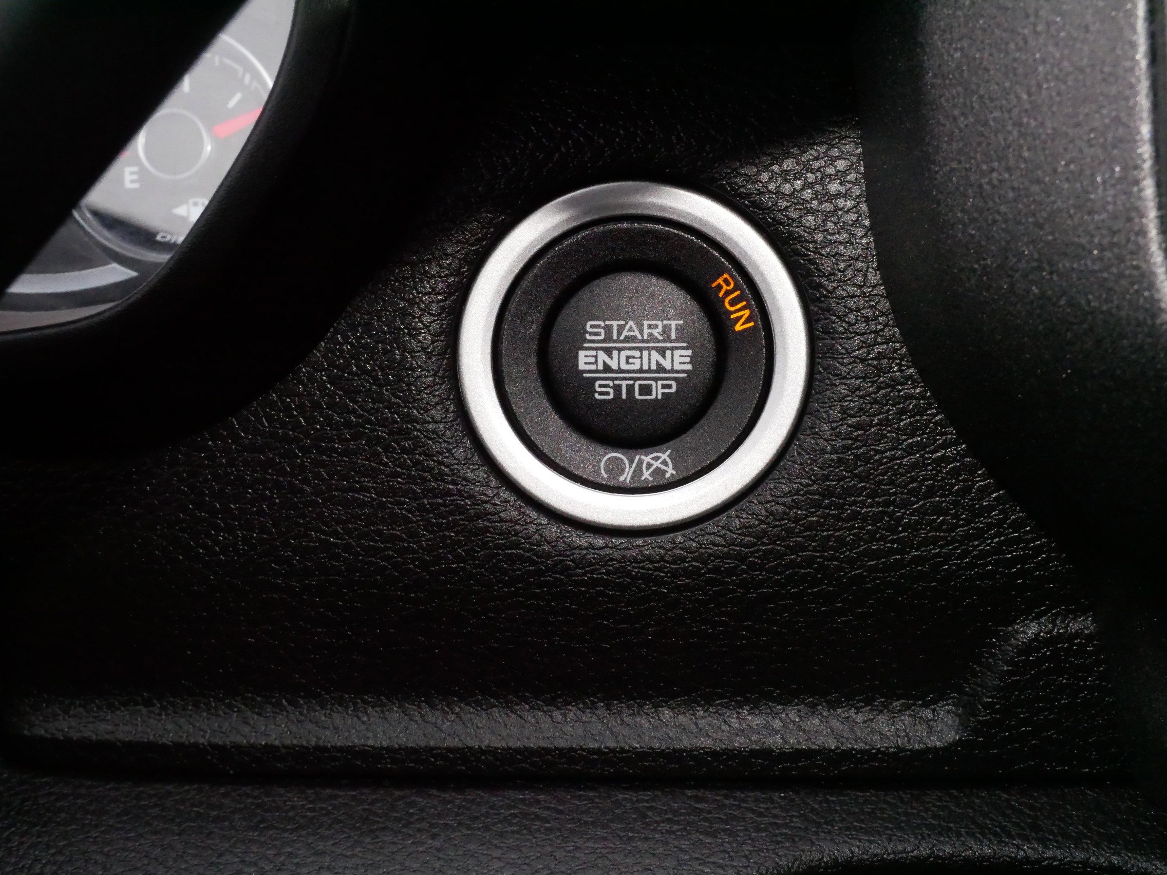 Used 2024 RAM 3500 Tradesman w/ Chrome Appearance Group image 29