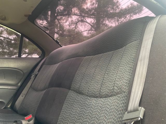Used 2004 Pontiac Grand Am SE FWD image 20