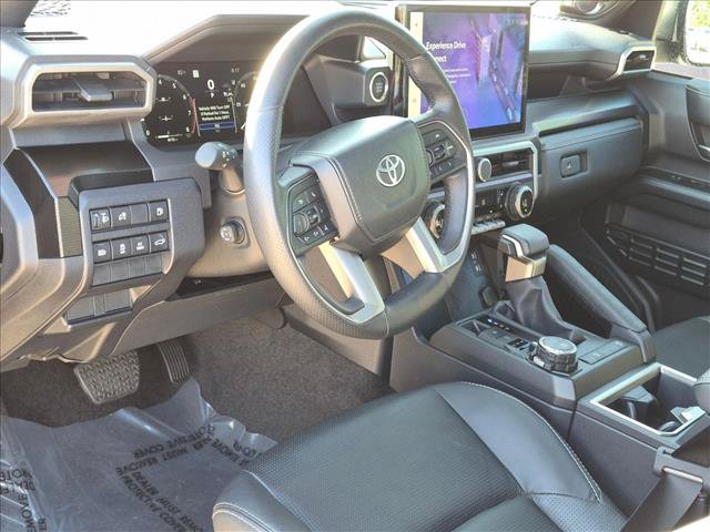 Certified 2025 Toyota 4Runner Limited AWD/4WD image 9