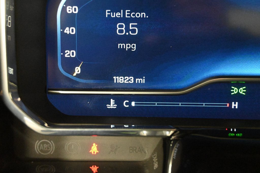 Used 2025 Chevrolet Silverado 2500 ZR2 w/ Technology Package image 26