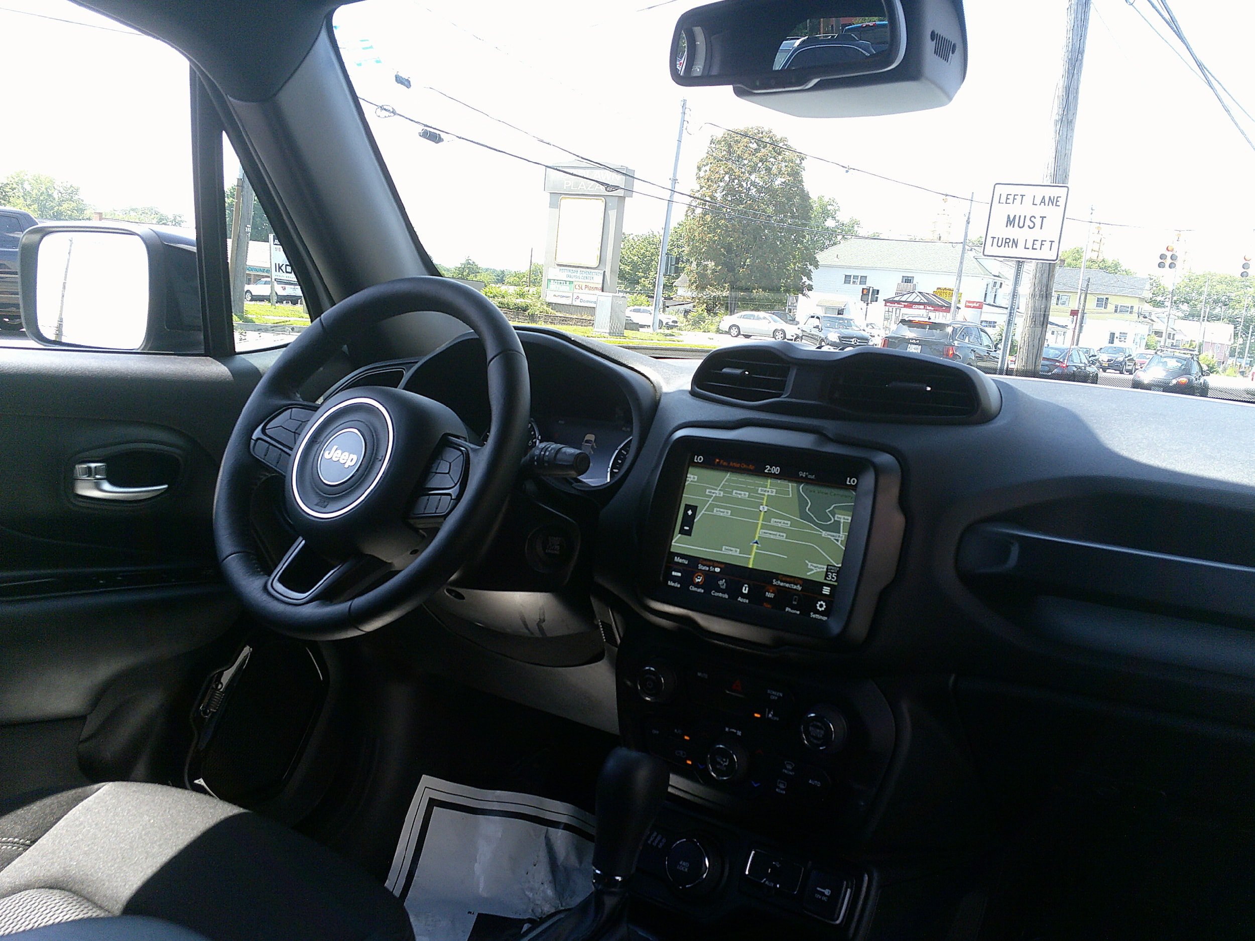 Used 2022 Jeep Renegade Altitude w/ Convenience Group AWD/4WD image 22