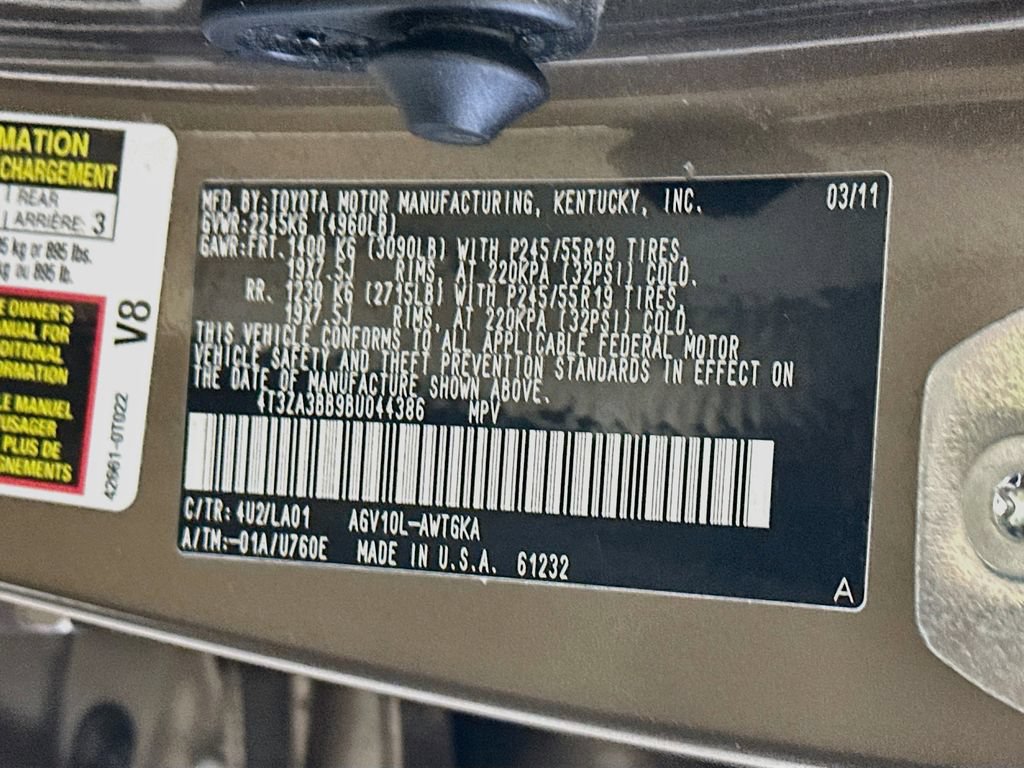 Used 2011 Toyota Venza w/ Leather Pkg FWD image 34
