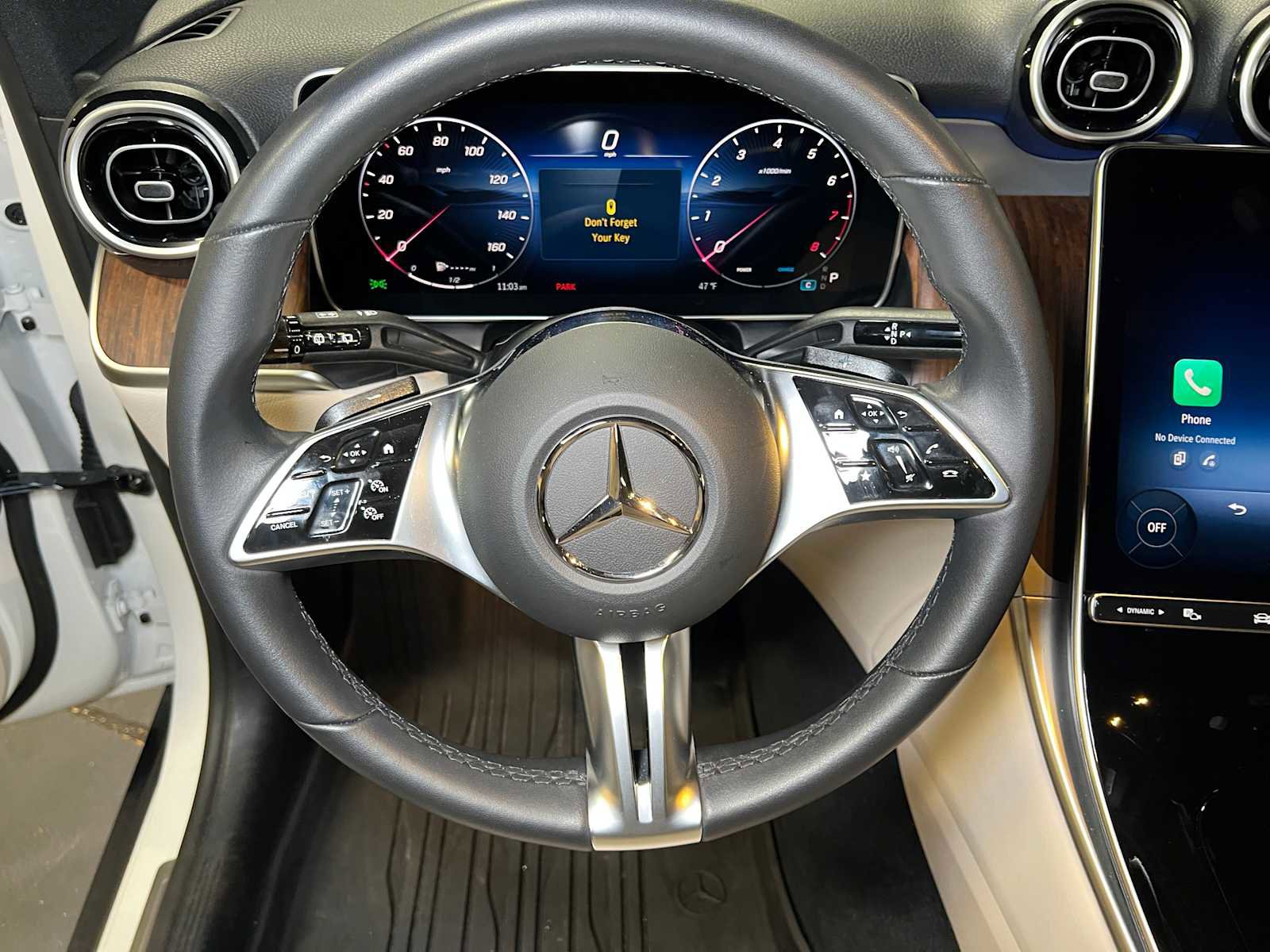 Certified 2025 Mercedes-Benz GLC 300 4MATIC image 28