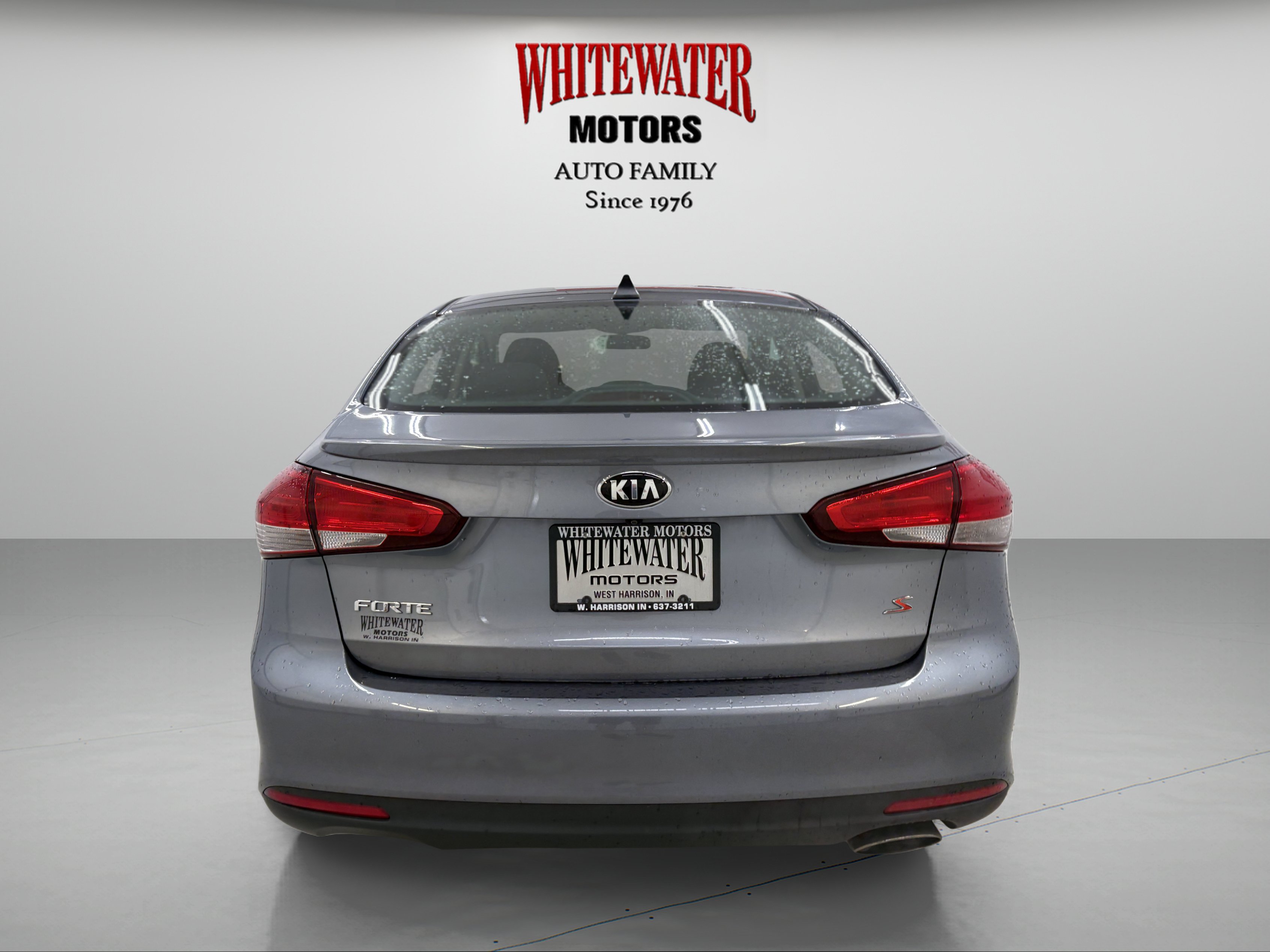 Used 2017 Kia Forte S FWD image 3