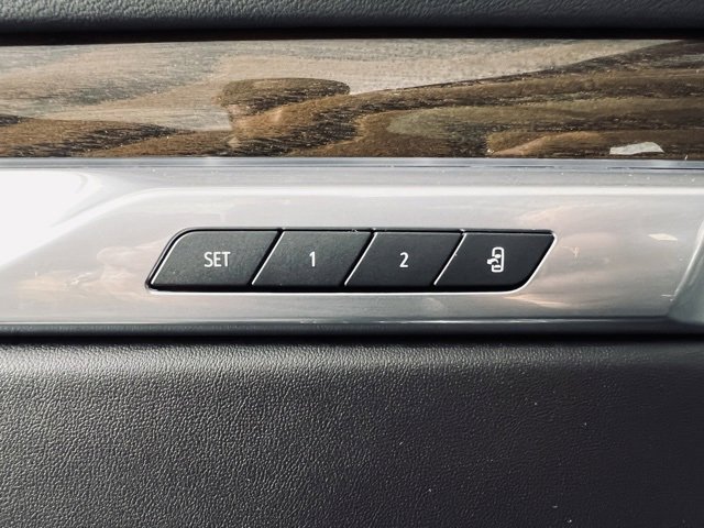 Used 2025 Cadillac Escalade Sport Platinum image 22