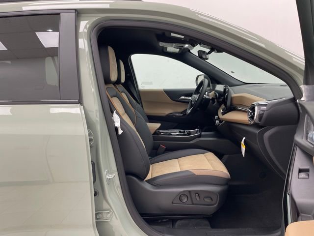 New 2026 Chevrolet Equinox ACTIV w/ Convenience Package III image 14