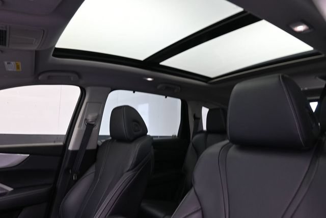 Used 2024 Acura MDX w/ Technology Package AWD/4WD image 46