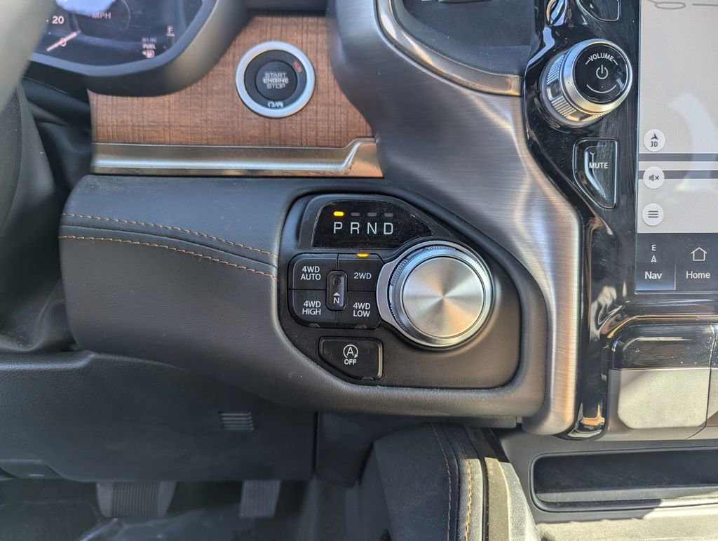 Used 2023 RAM 1500 Limited w/ Body Color Bumper Group image 24