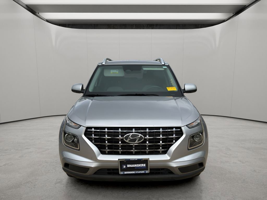 Used 2023 Hyundai Venue SEL w/ Cargo Package image 8