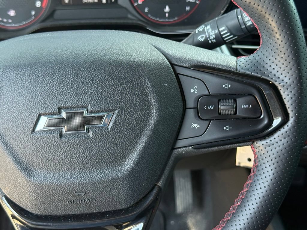 Used 2024 Chevrolet Trax RS w/ Driver Confidence Package FWD image 16