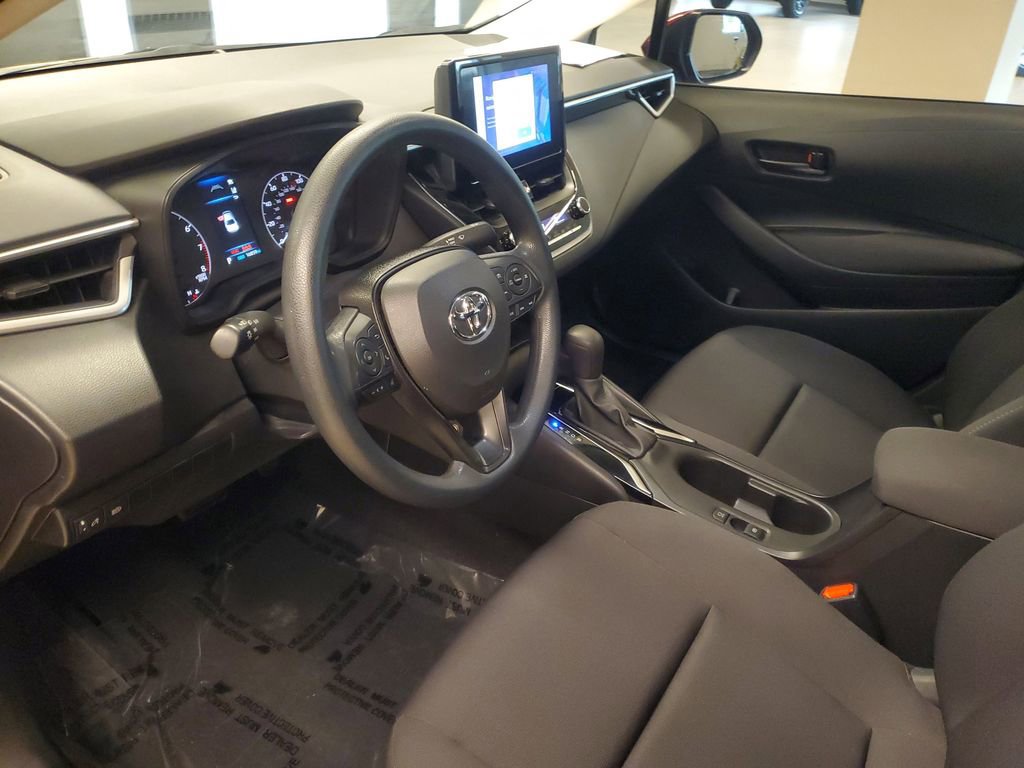 Used 2023 Toyota Corolla LE image 15