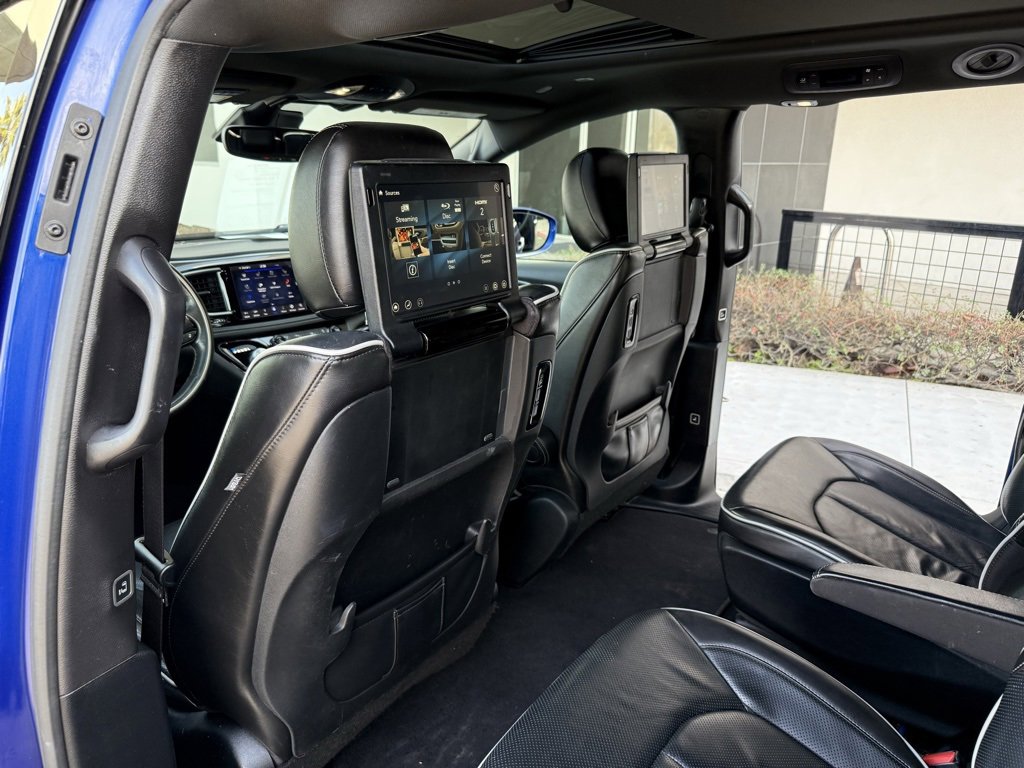 Used 2020 Ford Escape SEL image 28