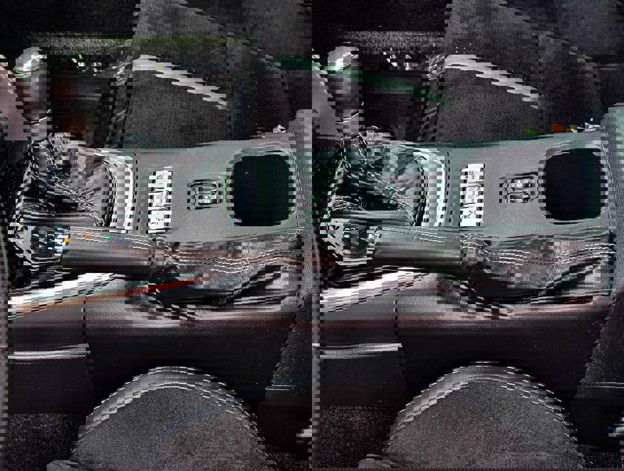 Used 2024 Toyota GR86 Premium RWD image 17