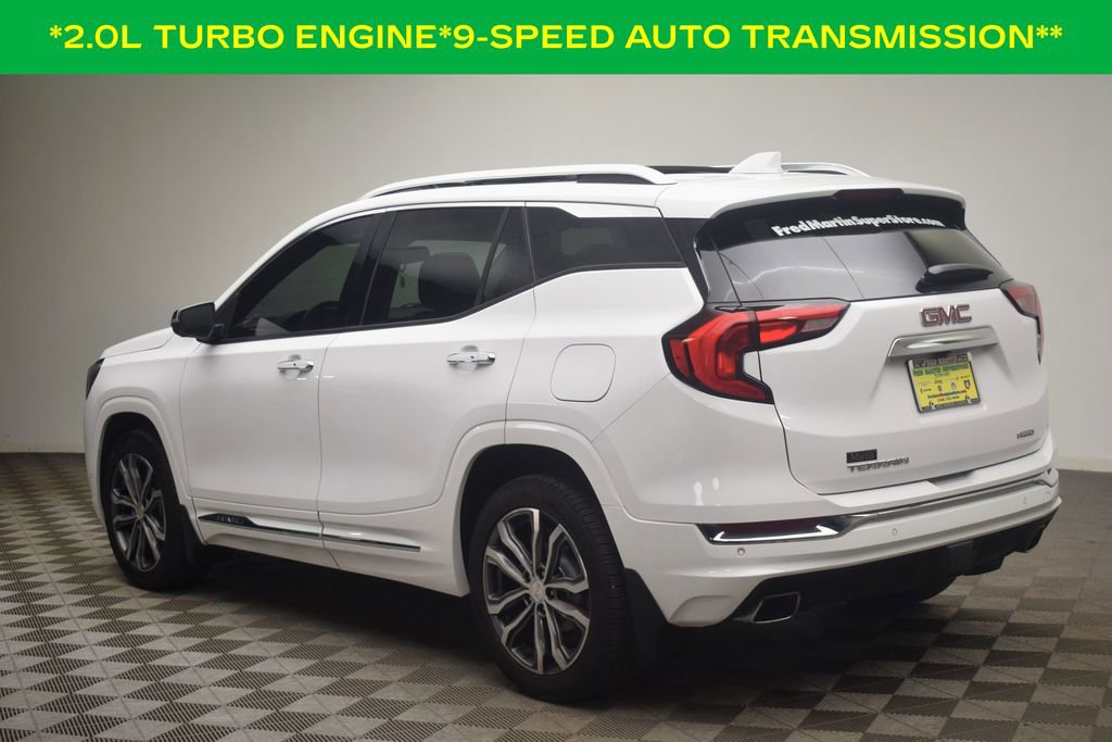 Used 2020 GMC Terrain Denali w/ Denali Premium Package AWD/4WD image 6