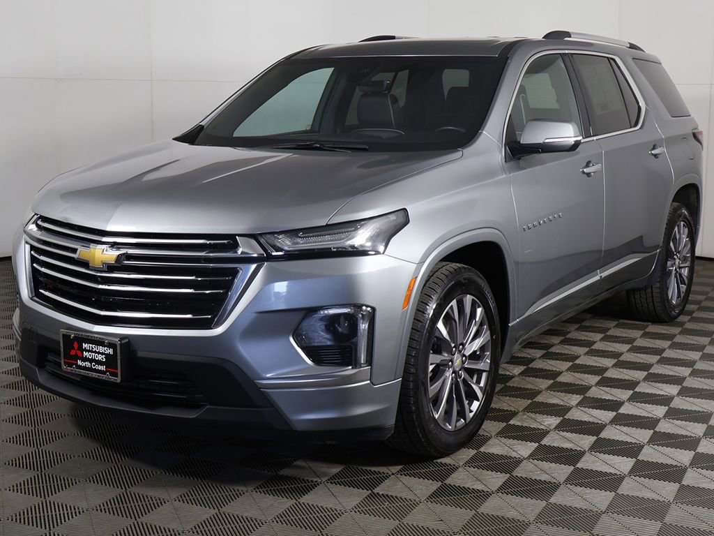 Used 2023 Chevrolet Traverse Premier AWD/4WD image 13