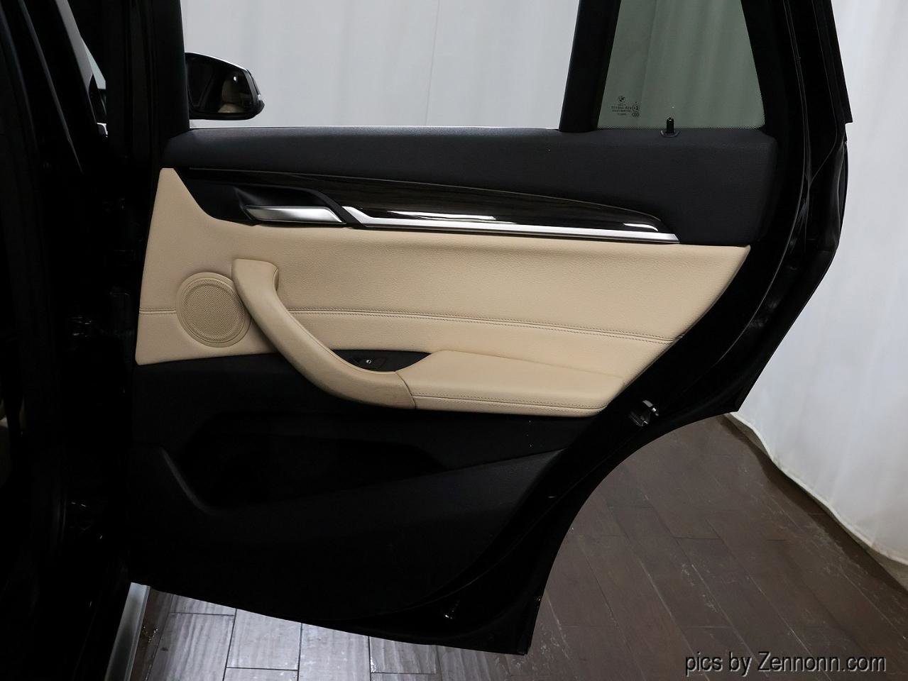 Used 2016 BMW X1 xDrive28i AWD/4WD image 30