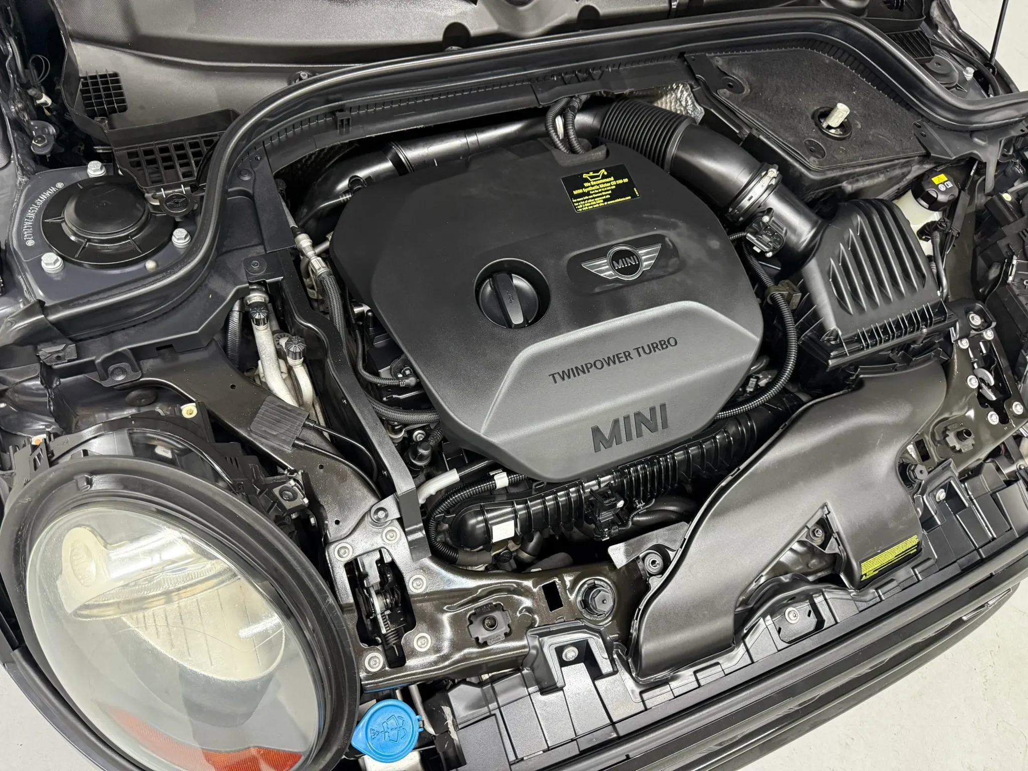 Used 2015 MINI Cooper S image 56