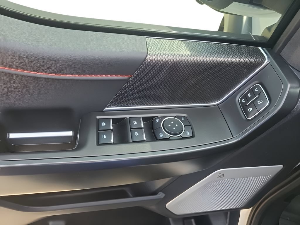 Used 2025 Ford F150 Raptor AWD/4WD image 12