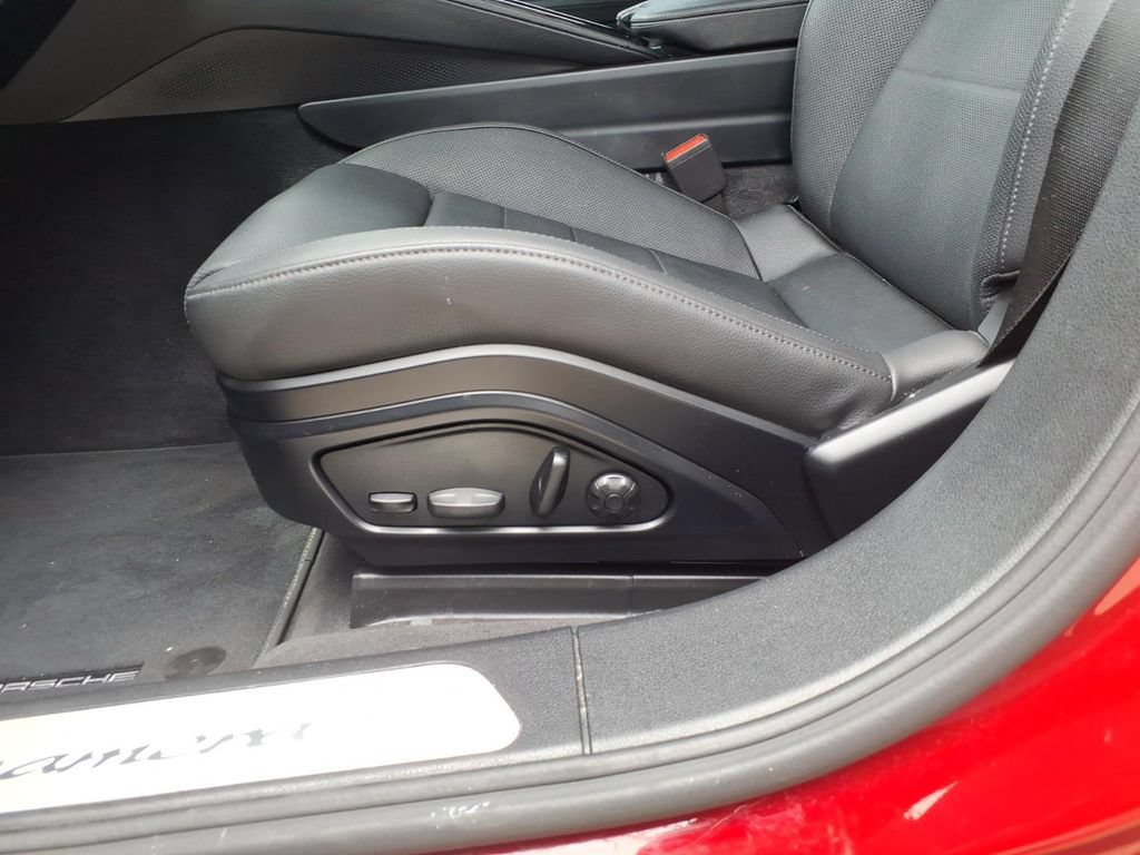 Used 2026 Porsche Panamera 4 AWD/4WD image 16