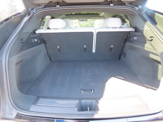 Used 2024 Cadillac Lyriq Luxury RWD image 40