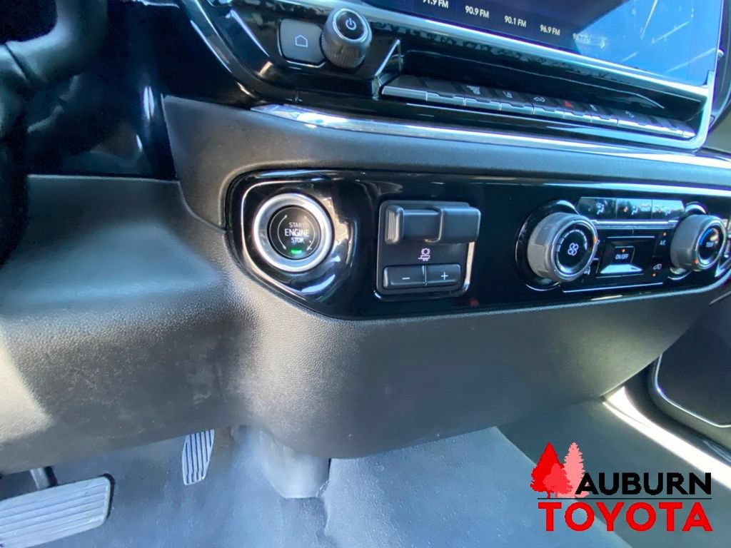 Used 2024 Chevrolet Silverado 2500 LT AWD/4WD image 39