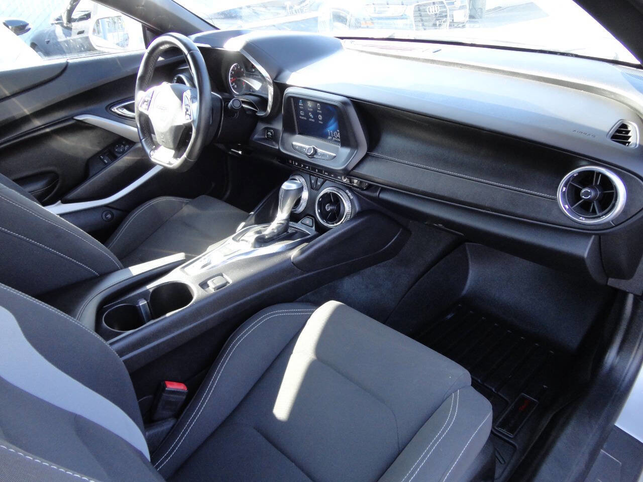 Used 2016 Chevrolet Camaro LT image 41