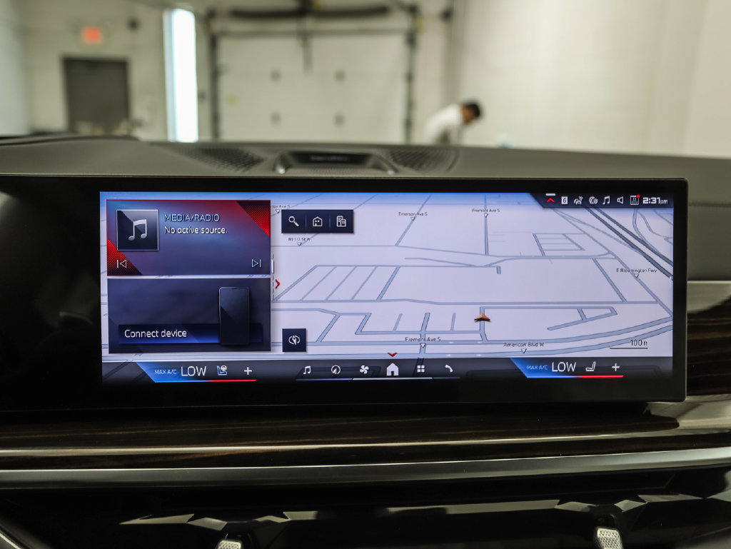 New 2027 BMW X7 M60i AWD/4WD image 15