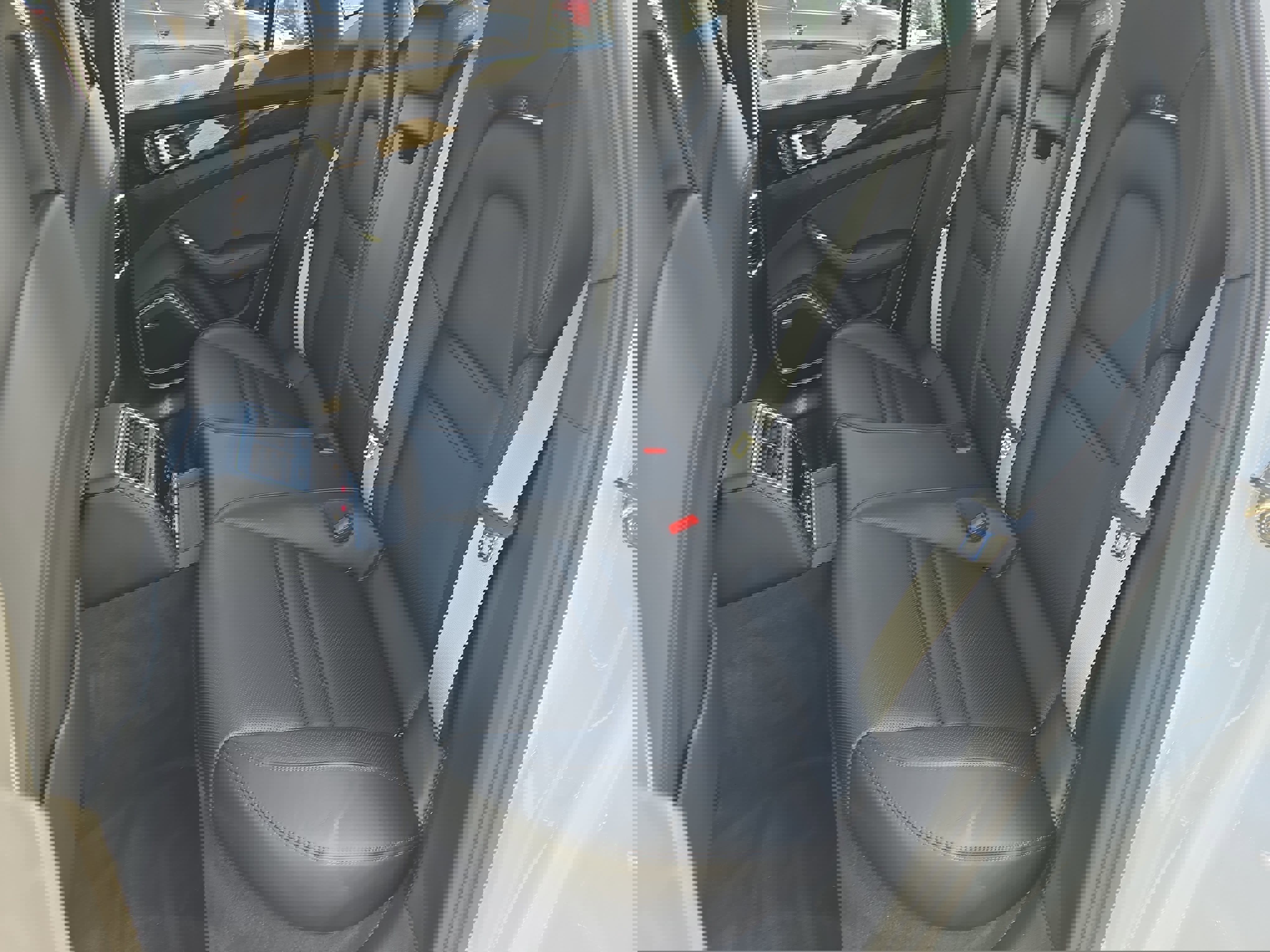 Used 2020 Porsche Panamera GTS image 14