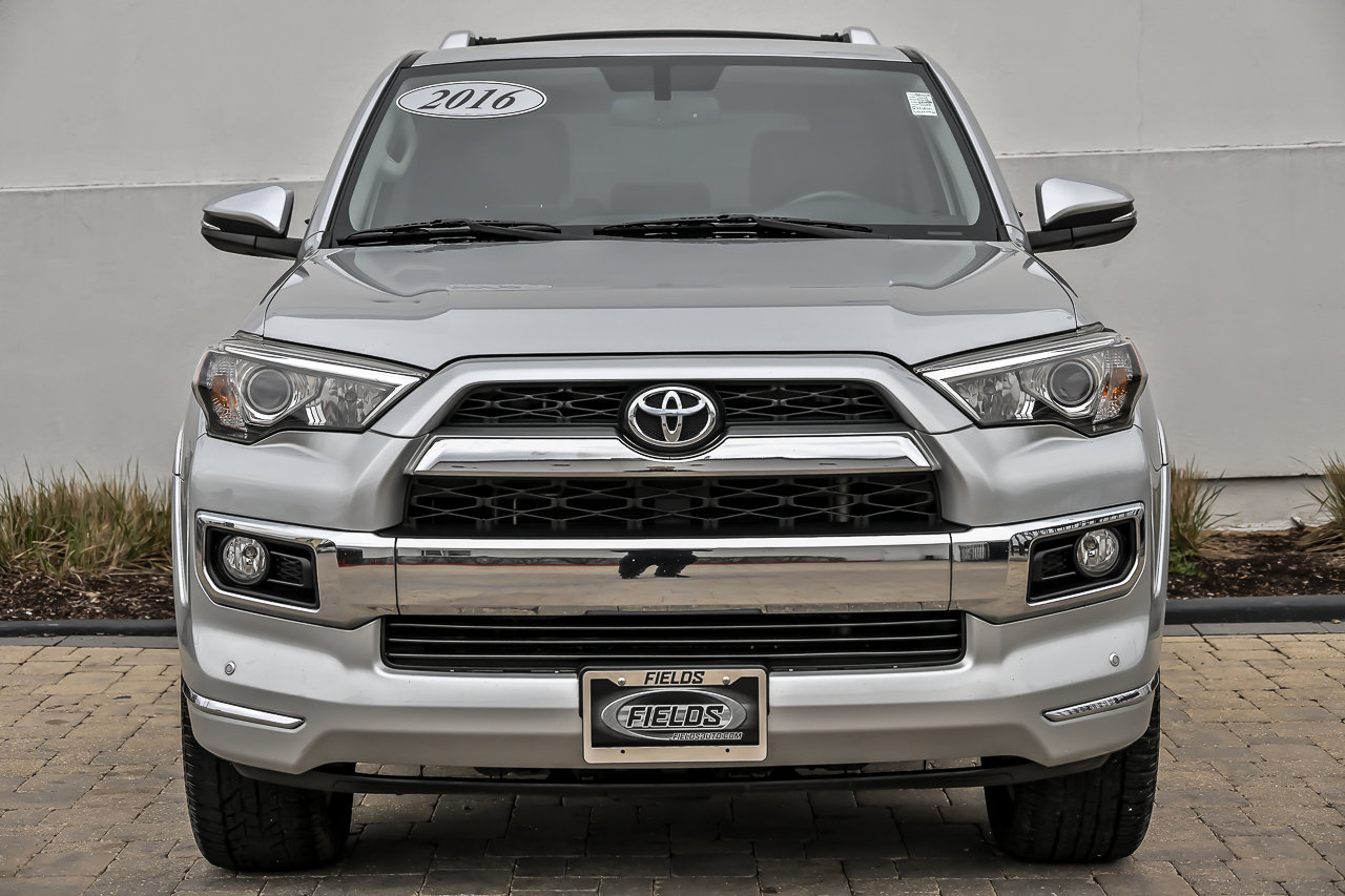 Used 2016 Toyota 4Runner Limited w/ Convenience Package image 2