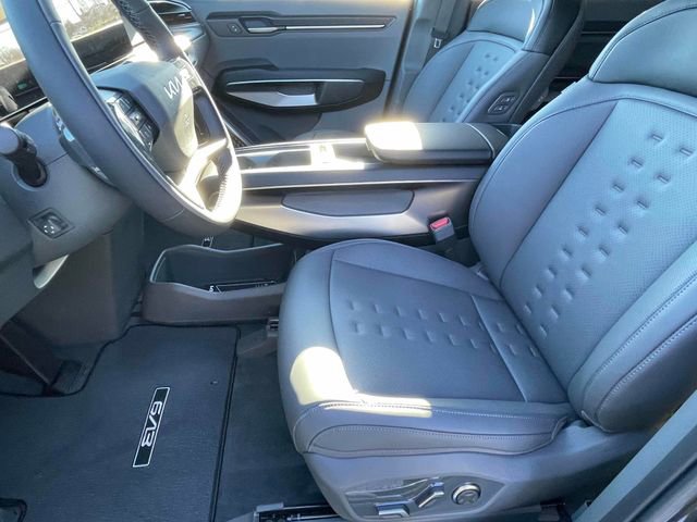 New 2026 Kia EV9 Wind AWD/4WD image 17