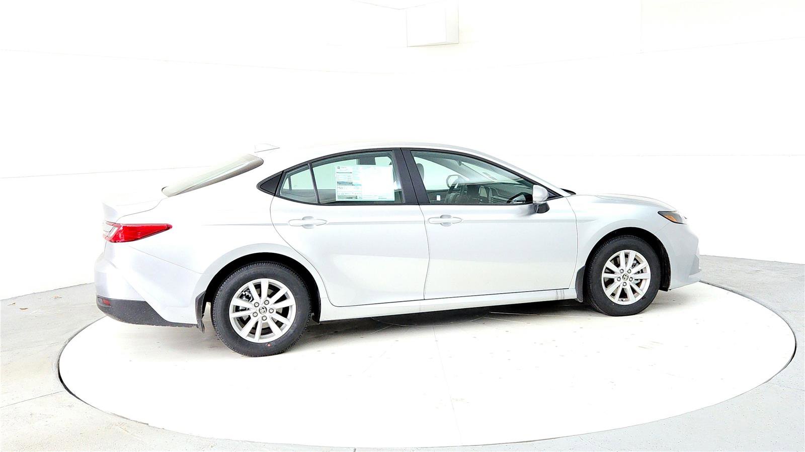 New 2026 Toyota Camry LE image 6