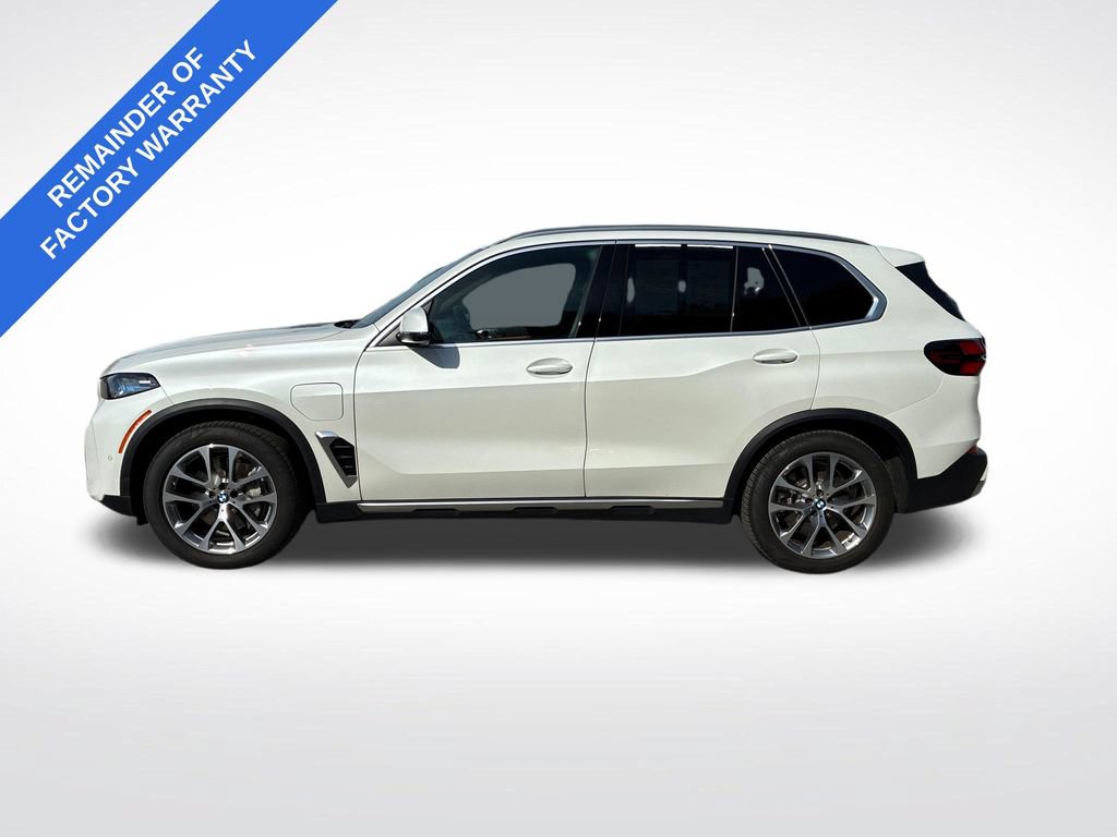 Used 2026 BMW X5 xDrive50e w/ Premium Package AWD/4WD image 7
