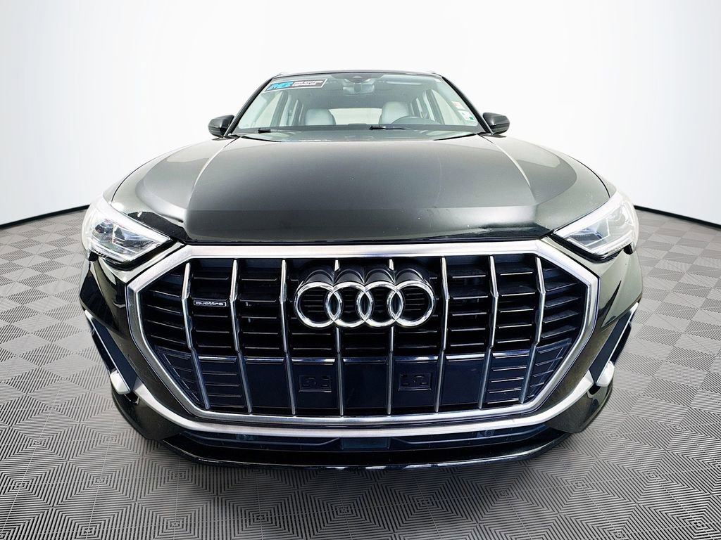Used 2021 Audi Q3 2.0T Premium Plus w/ Premium Plus Package image 2