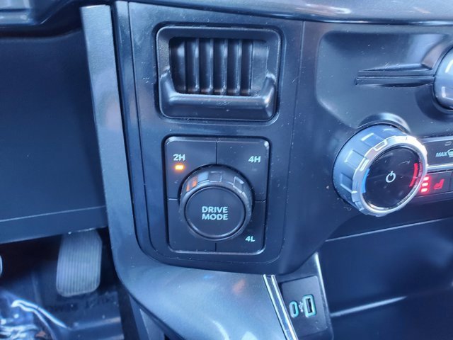 Certified 2022 Ford F150 XLT w/ Equipment Group 302A High image 28