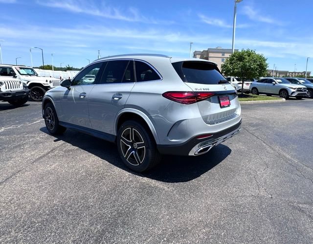 New 2026 Mercedes-Benz GLC 300 4MATIC image 5
