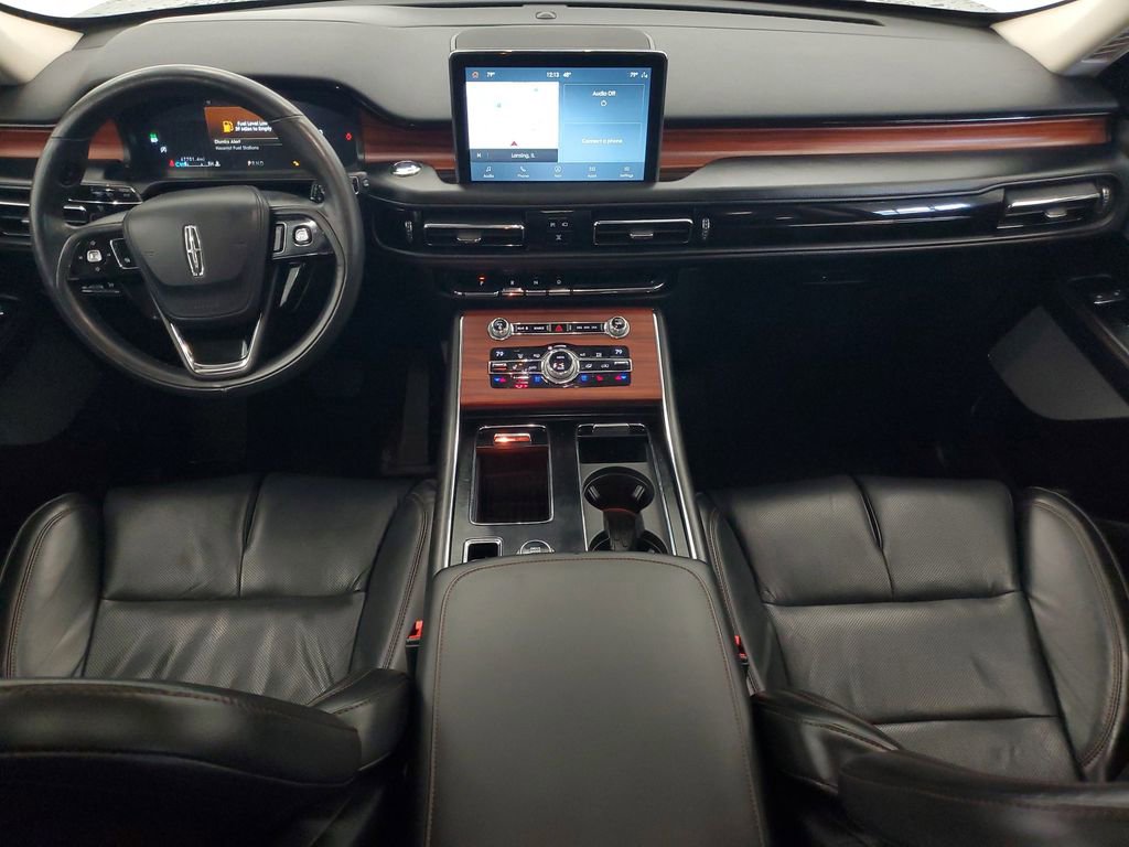 Used 2020 Lincoln Aviator Reserve w/ Equipment Group 202A image 12